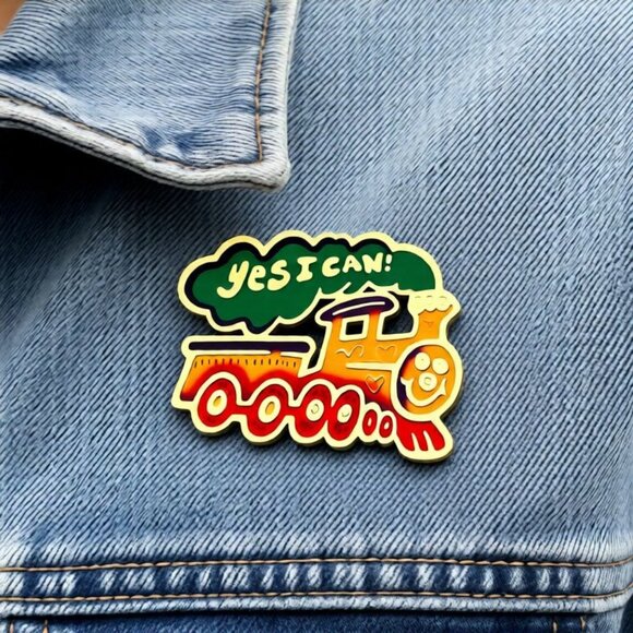 "Yes I Can!" Train Enamel Pin Badge Gold-Tone Vintage Fun Collectible Accessory - Picture 3 of 5